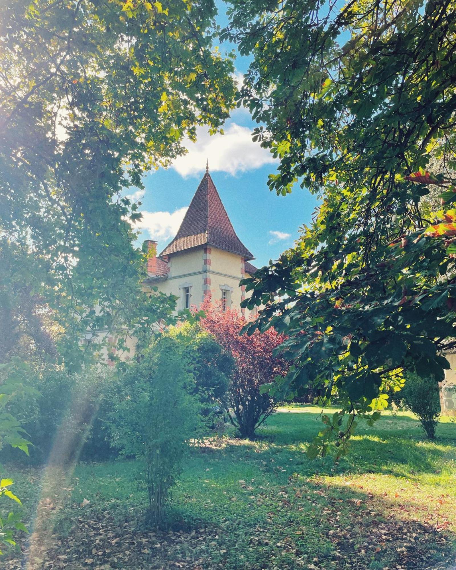 Bed and Breakfast Petit Chateau Le Piot Флёранс Экстерьер фото